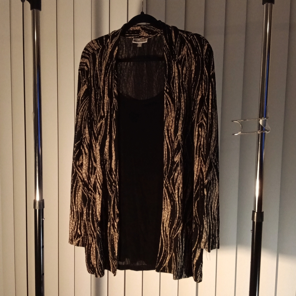 Black and Gold Drop Blouse w/attached Tank Top.